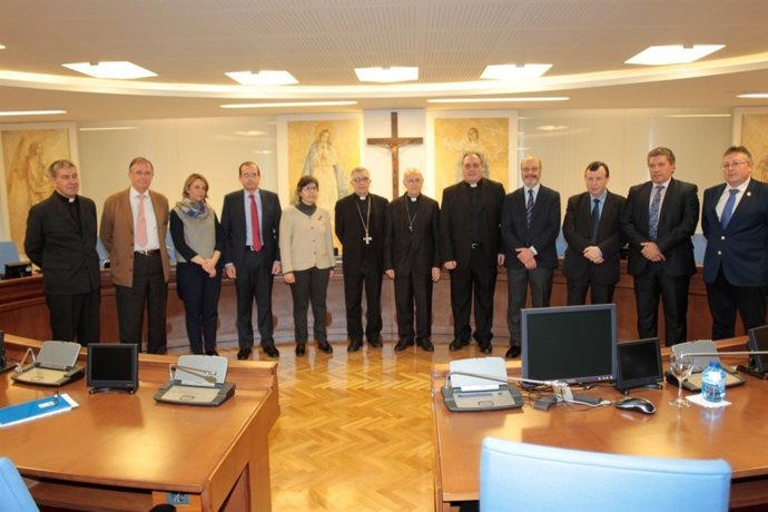 Primera reunión de la mesa eclesial para el diálogo educativo