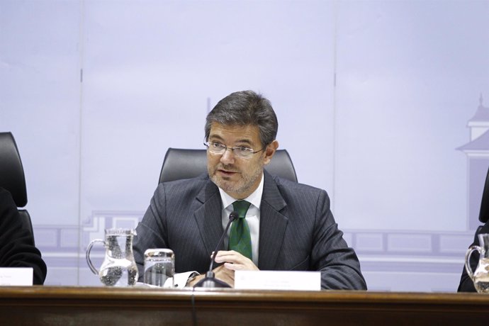 El ministro de Justicia, Rafael Catalá, en un homenaje al fiscal Luis Portero