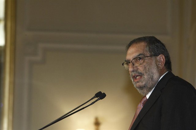 Enrique González Macho