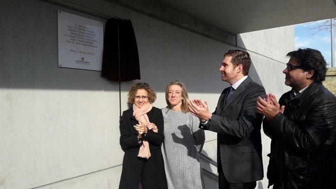 Inauguración de la escuela Josefina Ibáñez de Abrera con M.Ruiz y J.Naharro