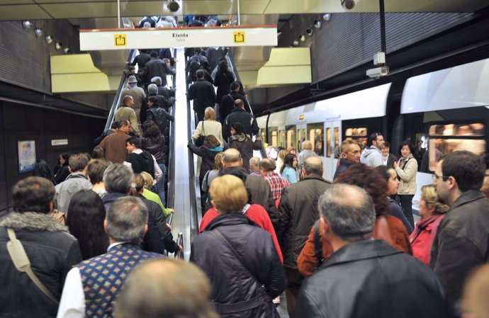 Metrovalencia inicia los servicios especiales de Fallas 
