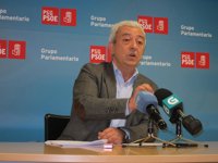 El PSdeG insta a Feijóo a "abandonar las excusas" y convocar "ya" las oposiciones de educación