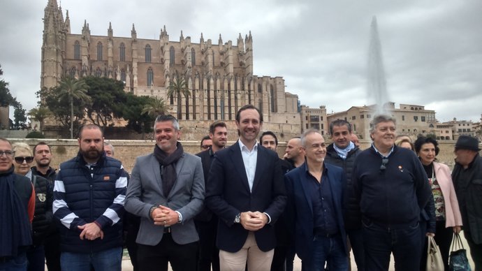 Bauzá amb la seva candidatura