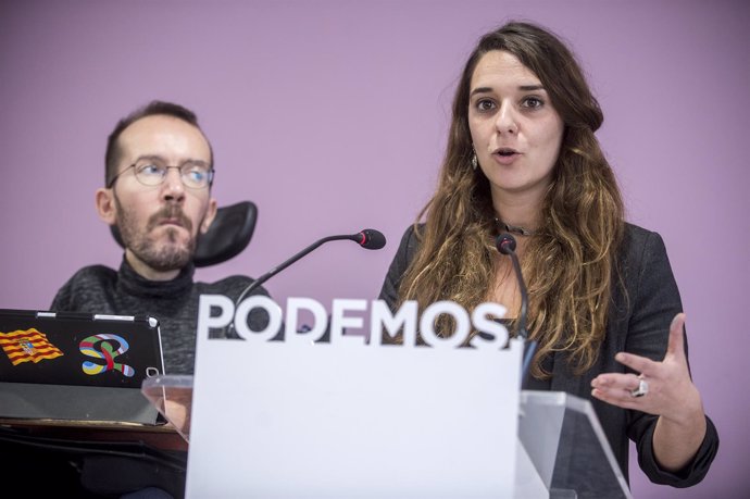 Noelia Vera y Pablo Echenique, portavoces de la Ejecutiva de Podemos