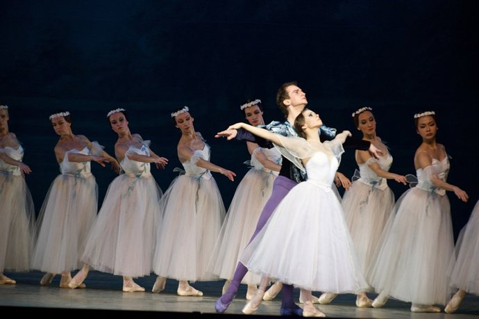 Actuació de l'obra 'Giselle' per part del Ballet de Sant Petersburg 