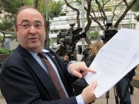 Iceta avisa que recurrirán frente al TC si el Govern no sigue el dictamen y retira el referéndum