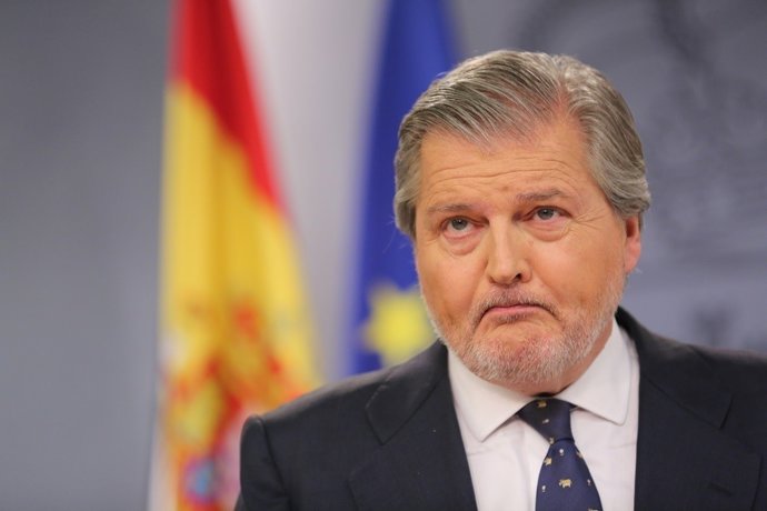 Méndez de Vigo després del Consell de Ministres
