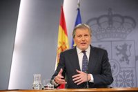 Méndez de Vigo anuncia la intención de Hacienda de reducir los interinos en Educación y Sanidad