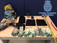 Pillan 'in fraganti' a cuatro hombres robando en una nave industrial de Arrecife (Lanzarote)