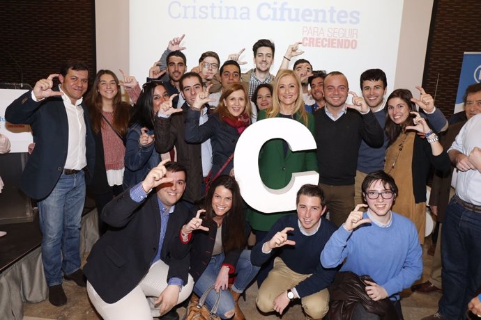 Cifuentes con afiliados en Alcalá de Henares