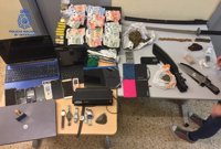 Desmantelan un punto de venta de cocaína y heroína en El Cabanyal gestionado por un matrimonio