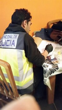 Desmantelan una organización que vendía speed, hachís y anabolizantes en pubs y afters de Alicante