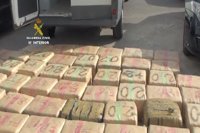 Incautados 1.753 kg de hachís en Tenerife y desarticulada una banda que introducía la droga en pesqueros desde Marruecos