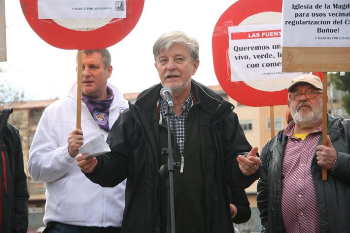 Pedro Santisteve este domingo durante la celebración de la Cincomarzada.