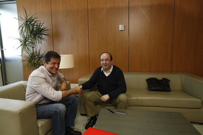 Reunió de Javier Fernández i Miquel Iceta a Ferraz
