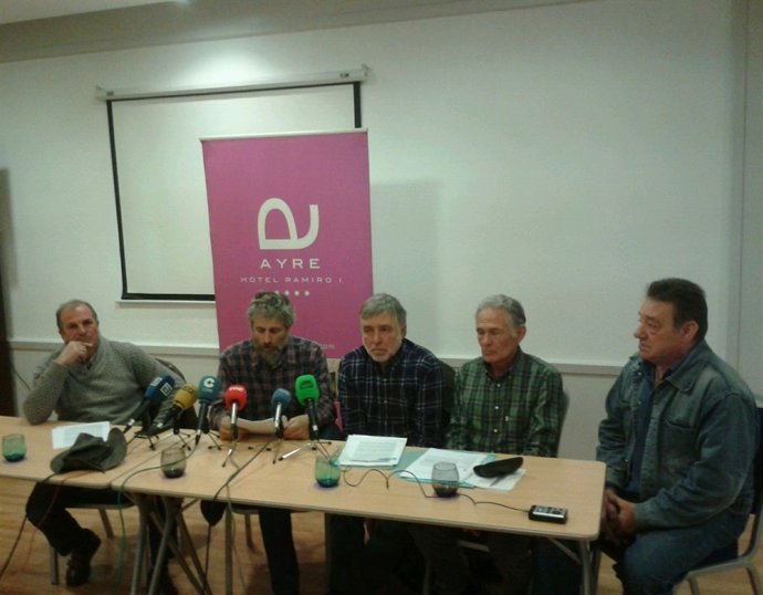 Rueda de prensa de Asturias Ganadera y Usaga sobre el lobo.