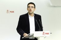 El PSOE insta a Podemos a "reflexionar" tras el "preocupante" comunicado de la APM denunciando acoso a periodistas