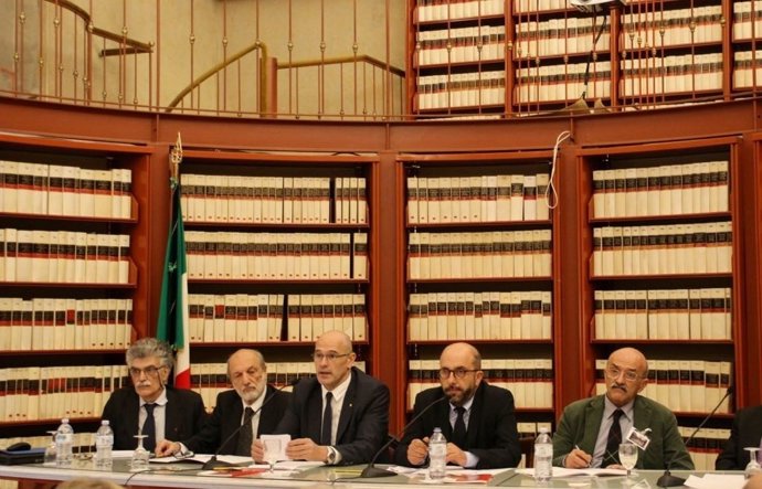 El conseller Raül Romeva a Roma al costat de Pierluigi Regoli
