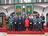 El ministro del Interior alaba la labor y dedicación diaria de los agentes de la Policía Nacional y de la Guardia Civil