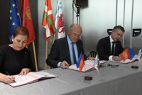 Navarra hace efectiva en Burdeos su incorporación a la eurorregión con Nueva Aquitania y Euskadi