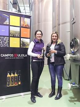 La diputada María López Asensio en las instalaciones de 'Campos de Uleila'.