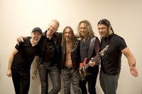 Vídeo: Iggy Pop canta con Metallica una canción de The Stooges en concierto en México