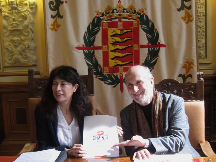 La regidor Ana Redondo i el director de Seminci, Javier Angulo