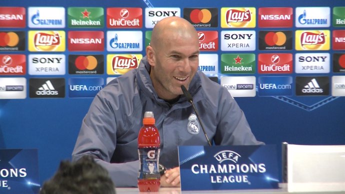 Zidane dice que pelearán "del inicio hasta el final"