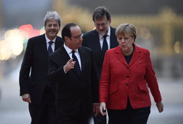 Hollande, Merkel, Gentiloni y Rajoy en Versalles