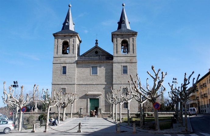 Façana de l'església de San Bernabé