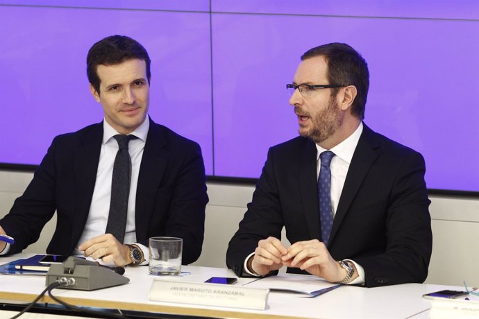 Pablo Casado y Javier Maroto en la reunión del Comité Ejecutivo Nacional del PP