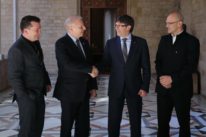 J.F.Lisée (Partido Quebequés), pte.C.Puigdemont, conseller R.Romeva