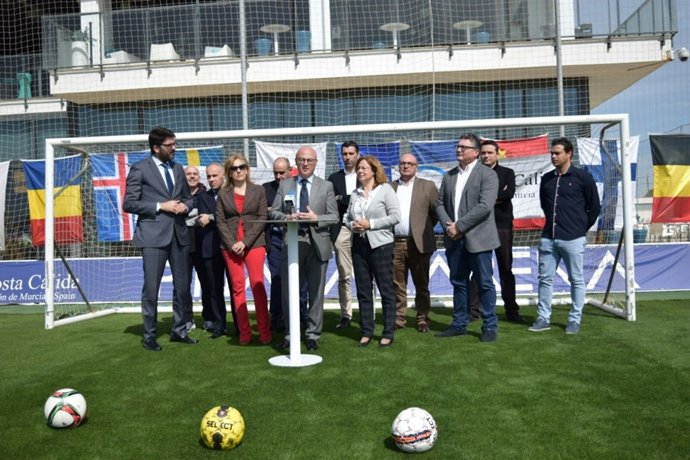 Juan Hernández presenta el Plan de Turismo Deportivo