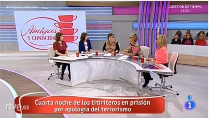 AMIGAS Y CONOCIDAS