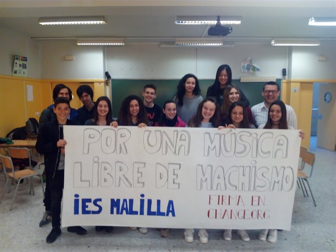                  Alumnos Del IES Malilla              