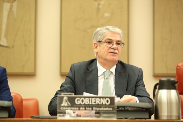 El ministro de Exteriores, Alfonso Dastis, comparece en el Congreso