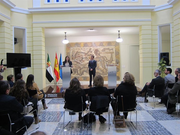  Acto Diputación De Badajoz