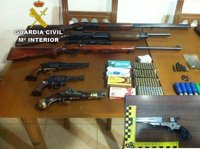 Un detenido en Navalmoral (Cáceres) por posesión "ilícita" de siete armas de fuego y 396 cartuchos