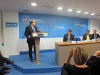 Herrera elude pronunciarse sobre su candidatura al PP y se sitúa como "un afiliado más"