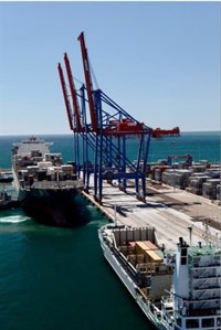 El puerto de Málaga acoge este jueves un simulacro para evaluar el Plan de Emergencias Exterior de ODT