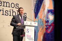 Page pide a Gobierno que autorice las cláusulas que fomentan la incorporación de la mujer al trabajo