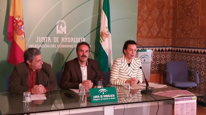 Valdivia presenta la programación del Museo de Almería