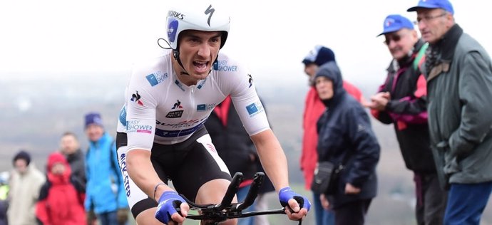 Alaphilippe durante la subida