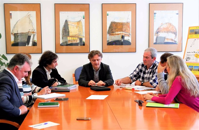 Reunión de Salvemos Doñana con el consejero de Medio Ambiente, José Fiscal