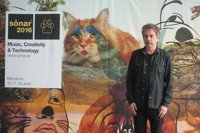 Jean-Michel Jarre visita Liébana para presentar el espectáculo inaugural del Año Jubilar