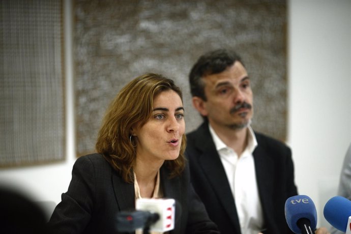 José Manuel López, candidato de Podemos a la Comunidad de Madrid, y Lorena Ruiz