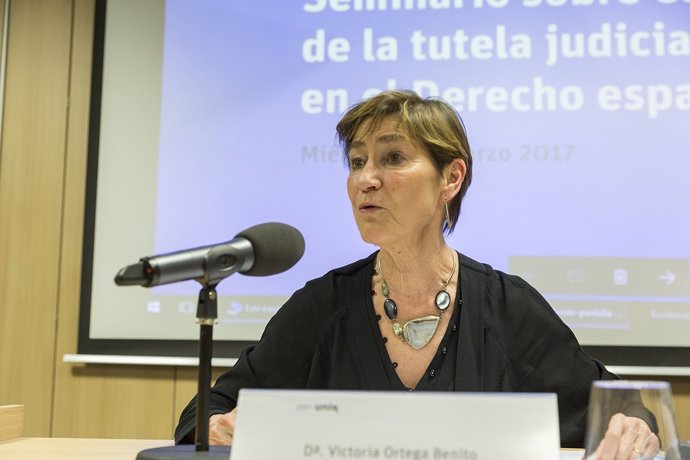 Victoria Ortega, presidenta  Consejo General de la Abogacía Española jonada UNIR