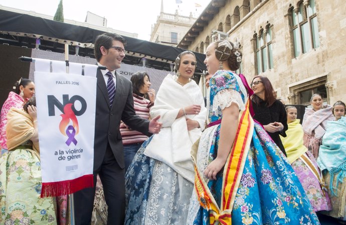 La Diputación Celebrará Con Las 800 Fallas La Declaración De La Fiesta Como Patr