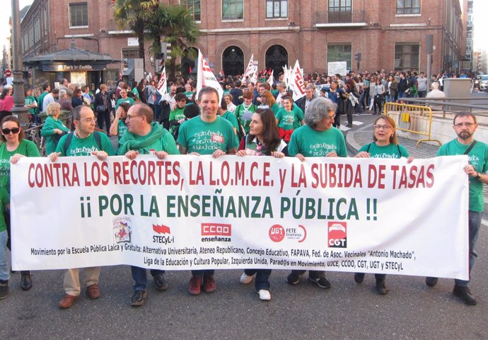 Valladolid.- Cabeza de la manifestación                             