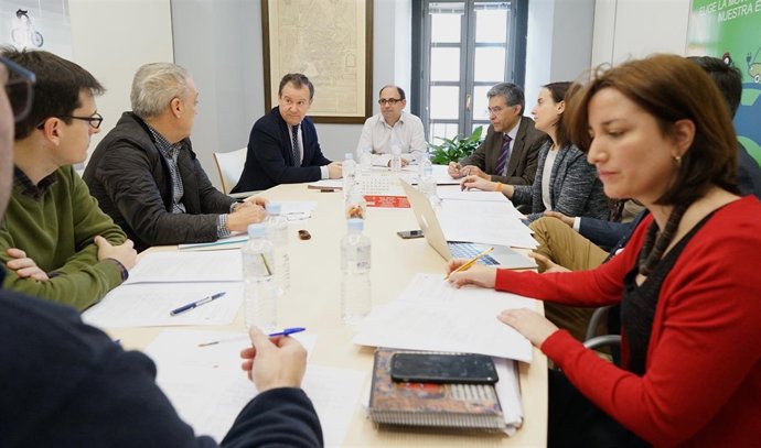 Reunión de los grupos políticas sobre la nueva ordenanza